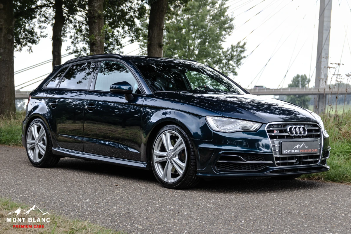 ORshoots - Mont Blanc Premium Cars - Audi S3 - Met WM (1)