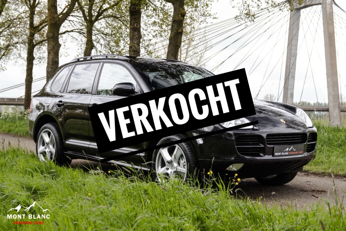 ORshoots - Mont Blanc Premium Cars - Porsche Cayenne Turbo - Met WM (1)