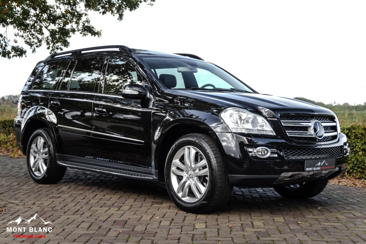 ORshoots - Mont Blanc Premium Cars - Mercedes GL500 - Met WM (1)