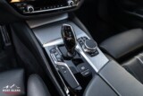 BMW 5 Serie Touring 530d xDrive M-pakket Pano. 360° cam. HUD Trekhaak – foto 21
