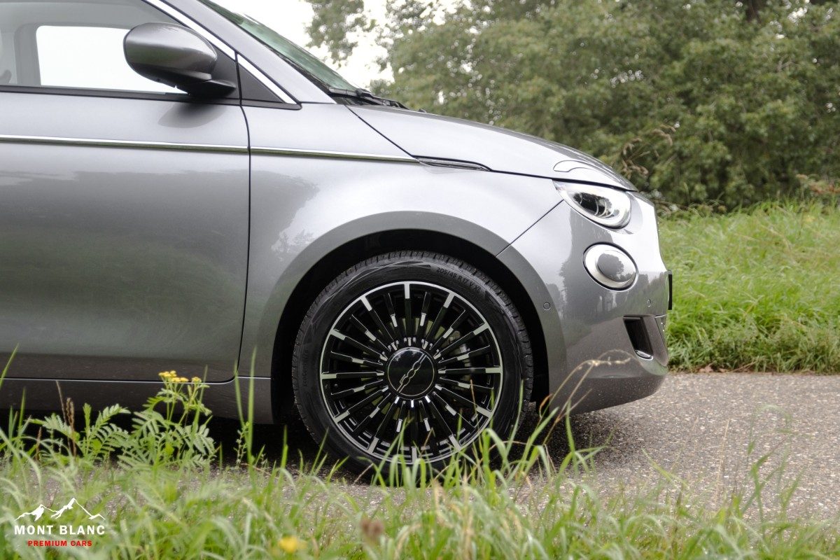 ORshoots - Mont Blanc Premium Cars - Fiat 500 - Met WM (8)