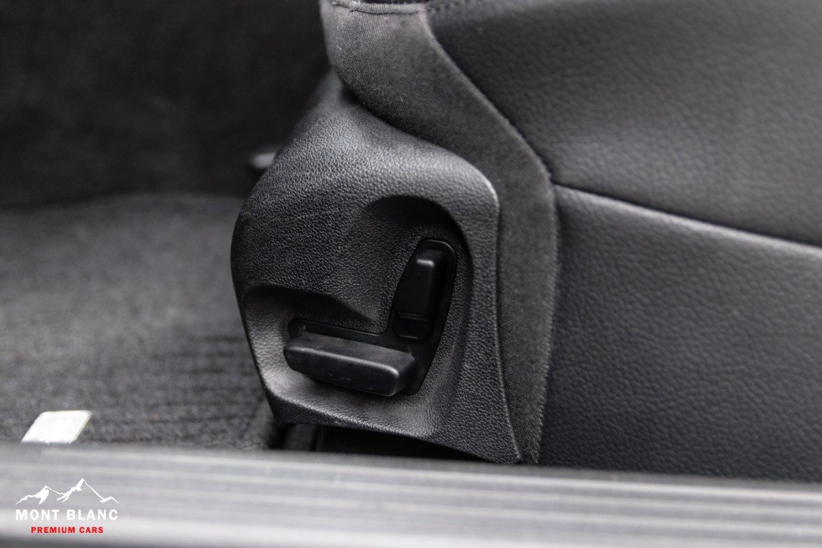 ORshoots - Mont Blanc Premium Cars - Mercedes E200 - Met WM (25)