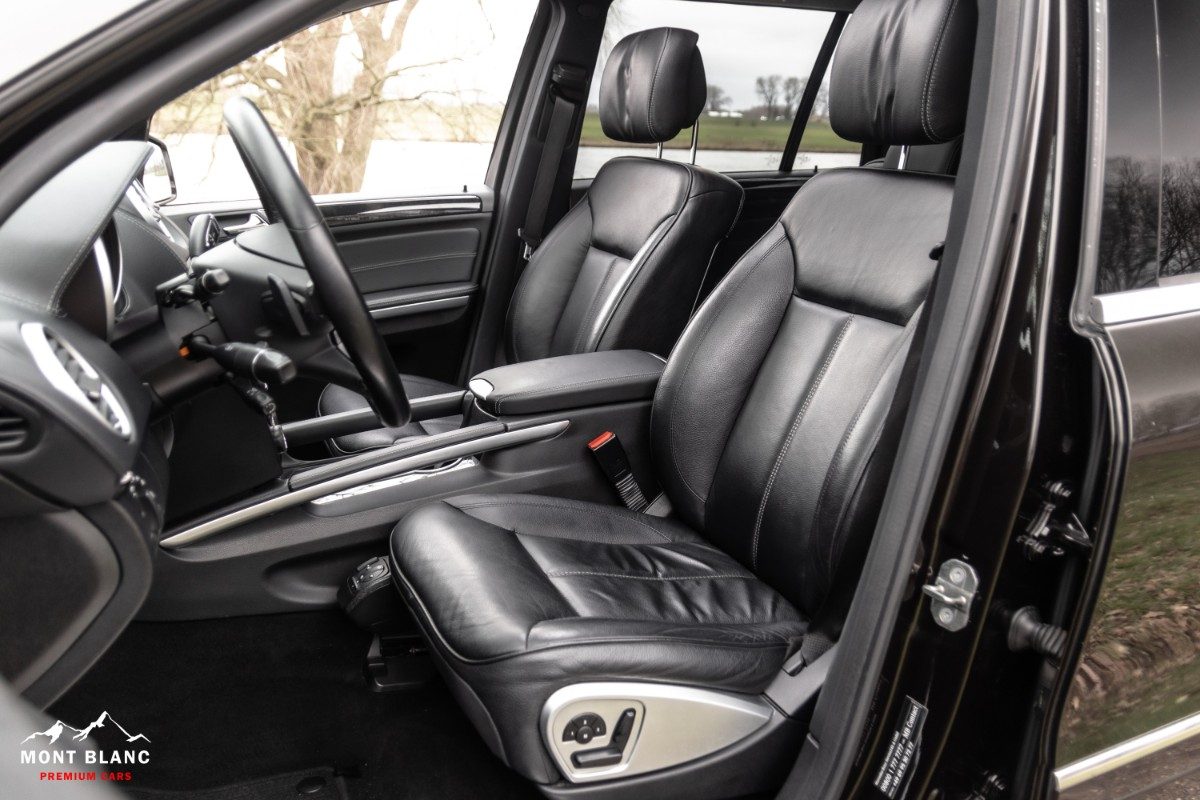 ORshoots - Mont Blanc Premium Cars - Mercedes GL350 - Met WM (32)