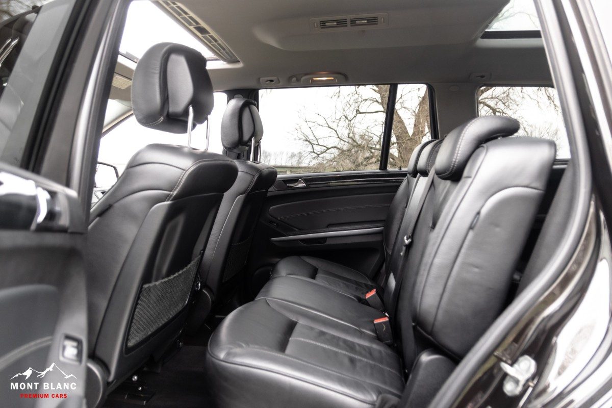 ORshoots - Mont Blanc Premium Cars - Mercedes GL350 - Met WM (34)