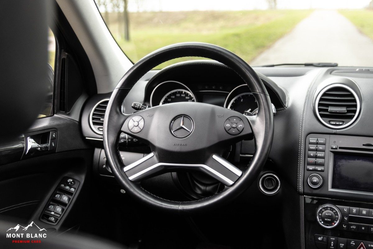 ORshoots - Mont Blanc Premium Cars - Mercedes GL350 - Met WM (45)