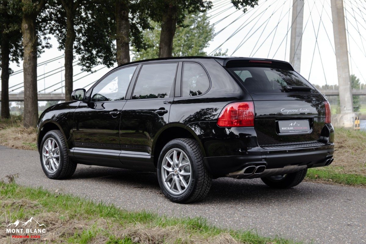 ORshoots - Mont Blanc Premium Cars - Porsche Cayenne Turbo - Met WM (10)