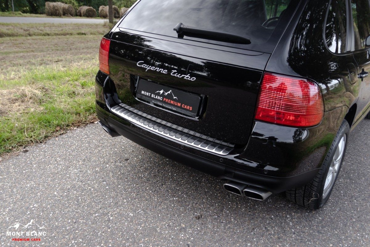 ORshoots - Mont Blanc Premium Cars - Porsche Cayenne Turbo - Met WM (14)