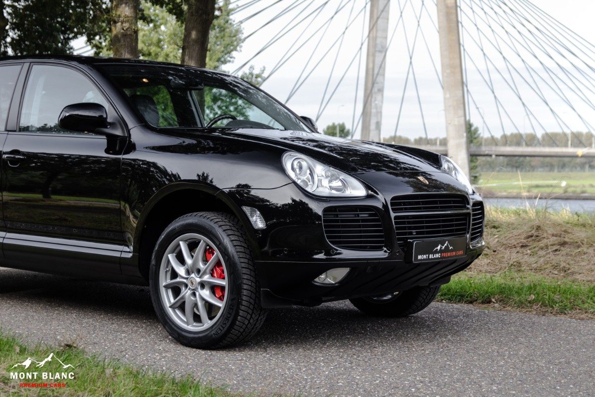 ORshoots - Mont Blanc Premium Cars - Porsche Cayenne Turbo - Met WM (2)