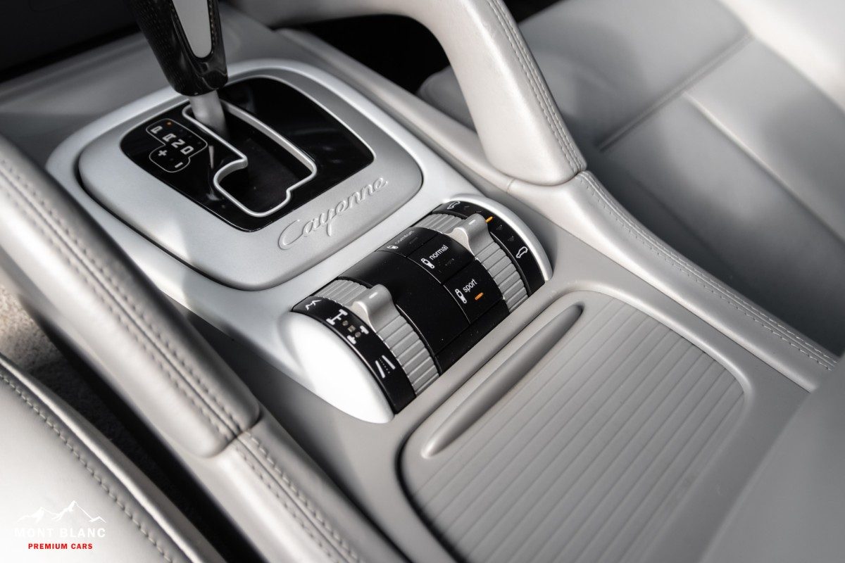 ORshoots - Mont Blanc Premium Cars - Porsche Cayenne Turbo - Met WM (20)