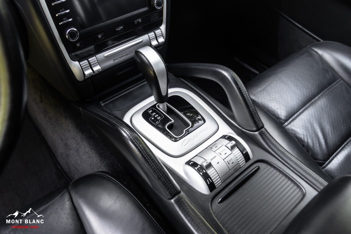 ORshoots - Mont Blanc Premium Cars - Porsche Cayenne Turbo - Met WM (21)