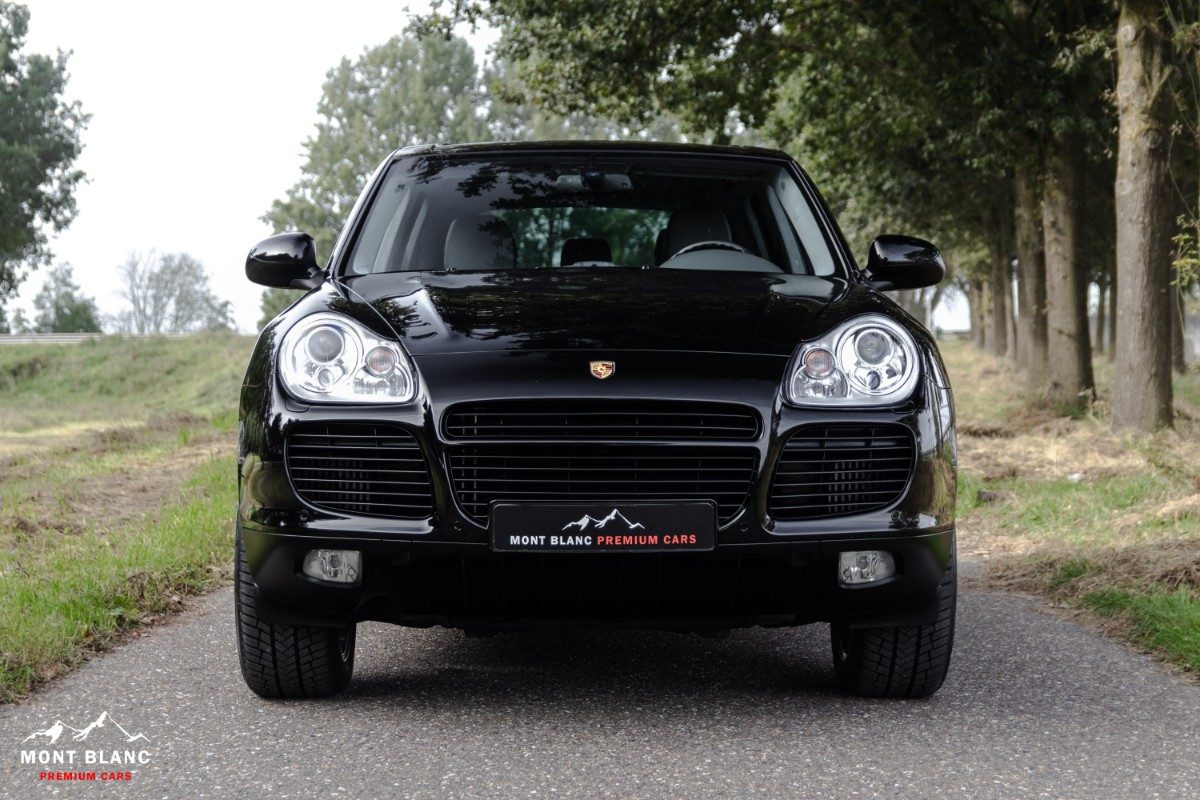 ORshoots - Mont Blanc Premium Cars - Porsche Cayenne Turbo - Met WM (3)