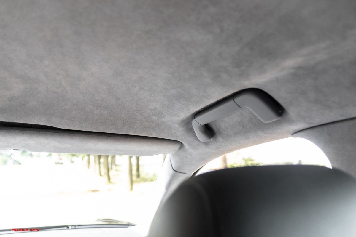 ORshoots - Mont Blanc Premium Cars - Porsche Cayenne Turbo - Met WM (39)