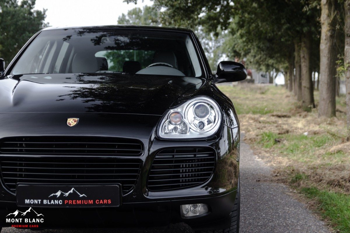 ORshoots - Mont Blanc Premium Cars - Porsche Cayenne Turbo - Met WM (4)