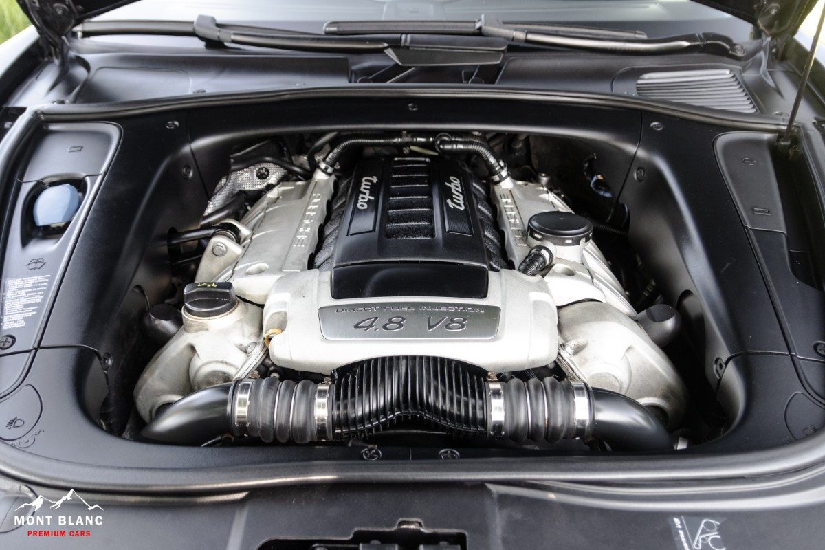 ORshoots - Mont Blanc Premium Cars - Porsche Cayenne Turbo - Met WM (42)
