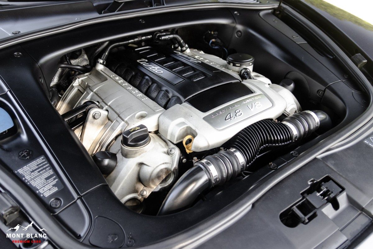 ORshoots - Mont Blanc Premium Cars - Porsche Cayenne Turbo - Met WM (43)