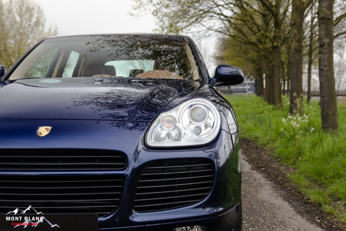 ORshoots - Mont Blanc Premium Cars - Porsche Cayenne Turbo - Met WM (5)