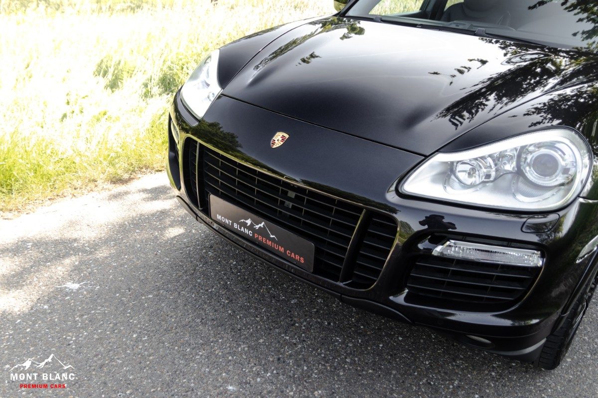 ORshoots - Mont Blanc Premium Cars - Porsche Cayenne Turbo - Met WM (7)