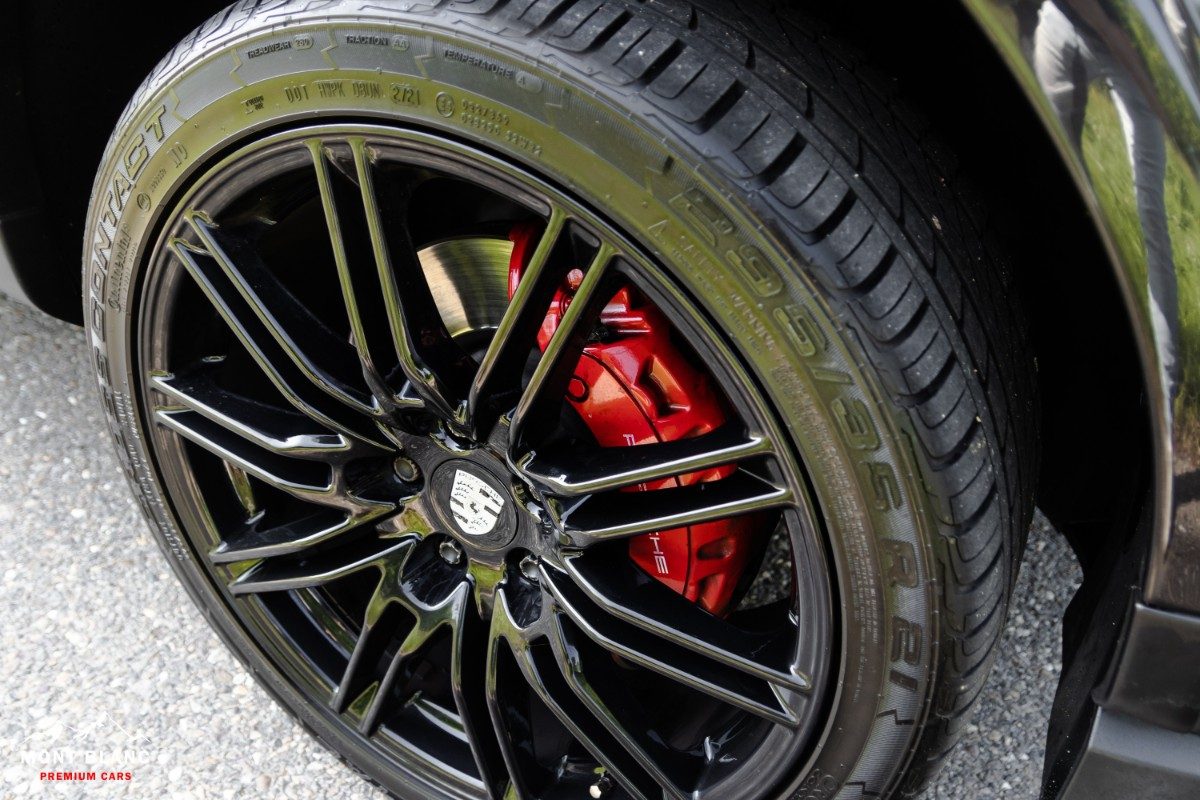 ORshoots - Mont Blanc Premium Cars - Porsche Cayenne Turbo - Met WM (8)